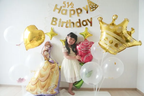 ベル（美女と野獣）バルーンセットの誕生日飾り付け実例