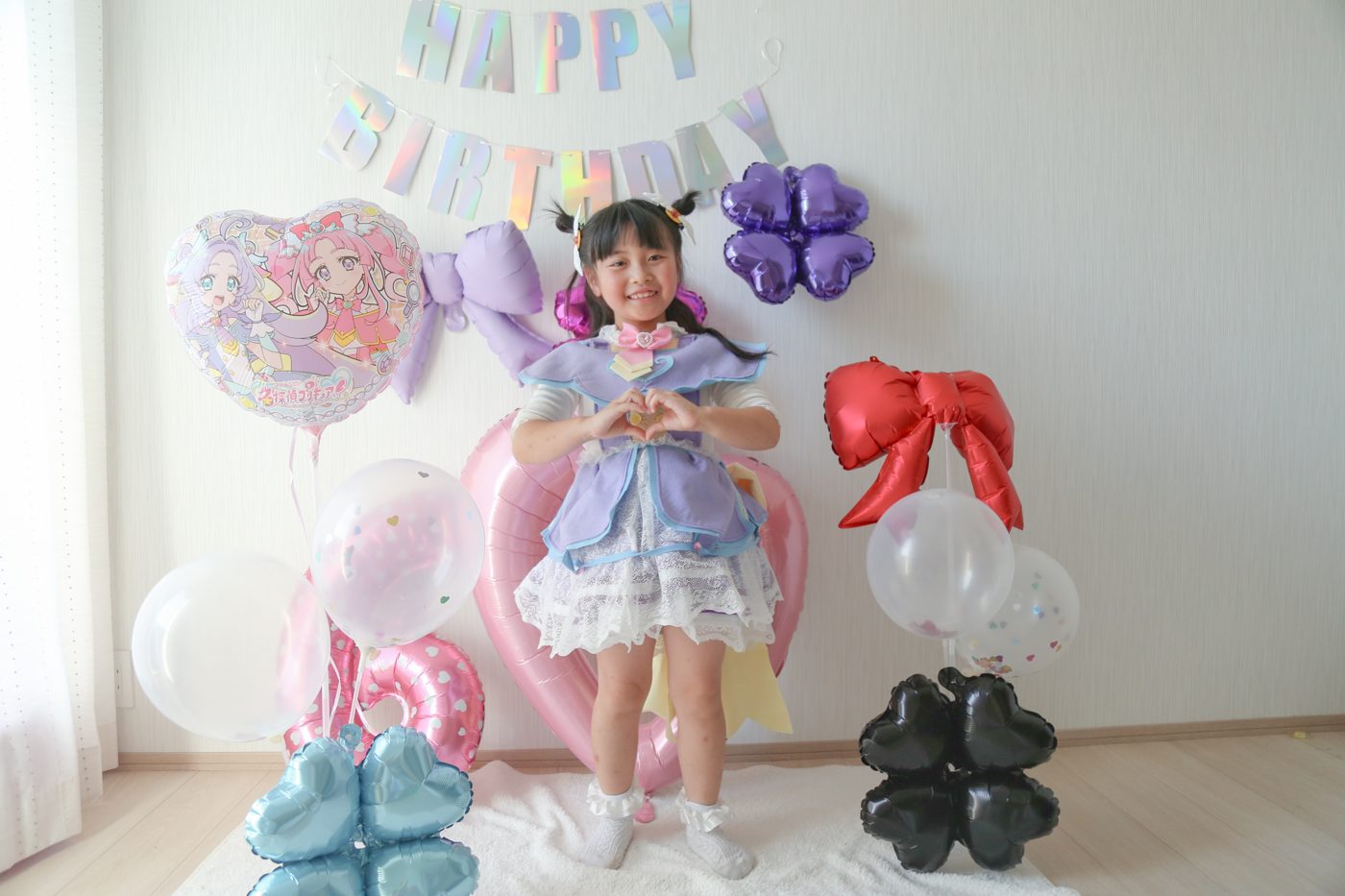 名探偵プリキュアバルーンと記念撮影