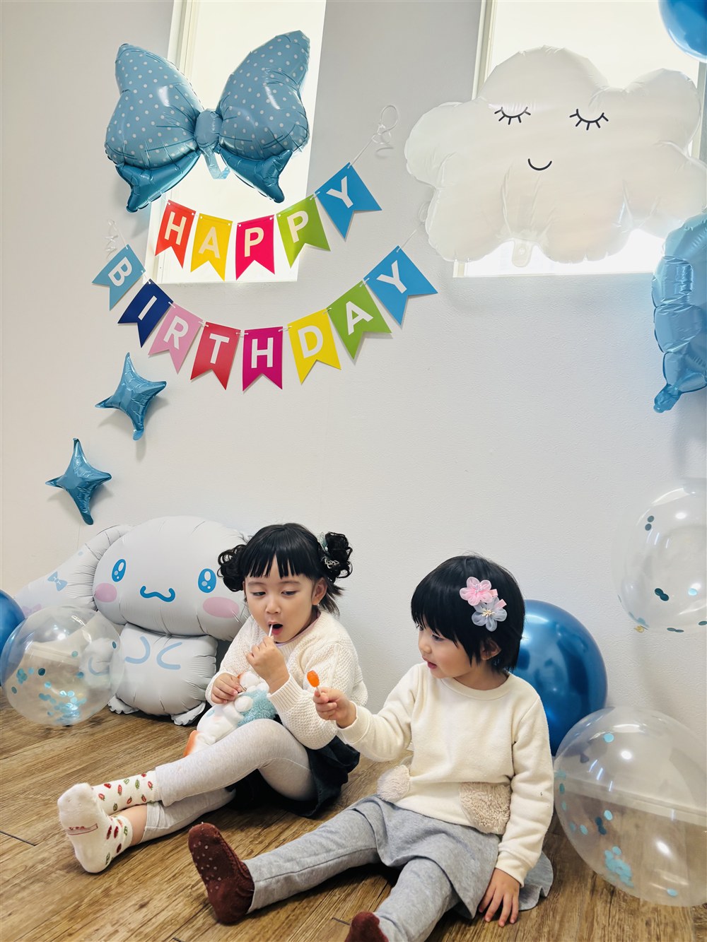 誕生日の飾り付けをおしゃれに見せる方法｜先に数えるのは、飾りではなくお部屋の色
